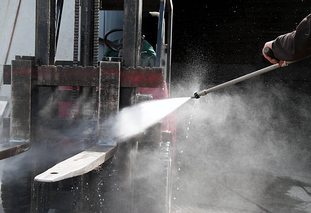 Playground Equipment Cleaning in Chiefland, FL